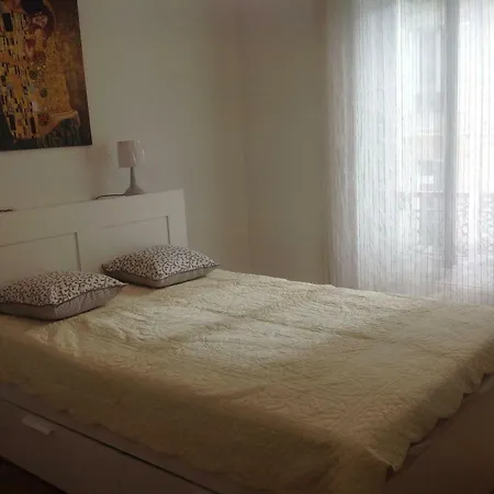 6 Rue De Turin Apartment *